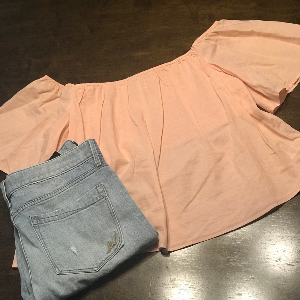 Express - Off Shoulder Top - Picture 6 of 6